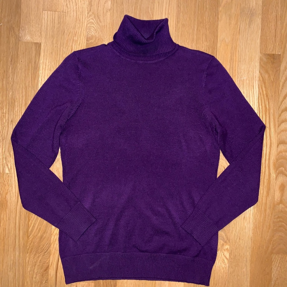 🔥 Deep purple Joseph A turtleneck